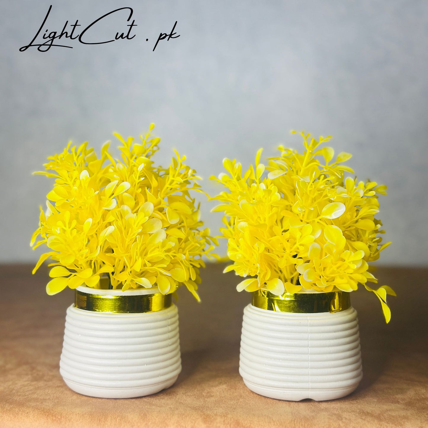 Beautiful Artificial Plants For Decor - Mini Planter
